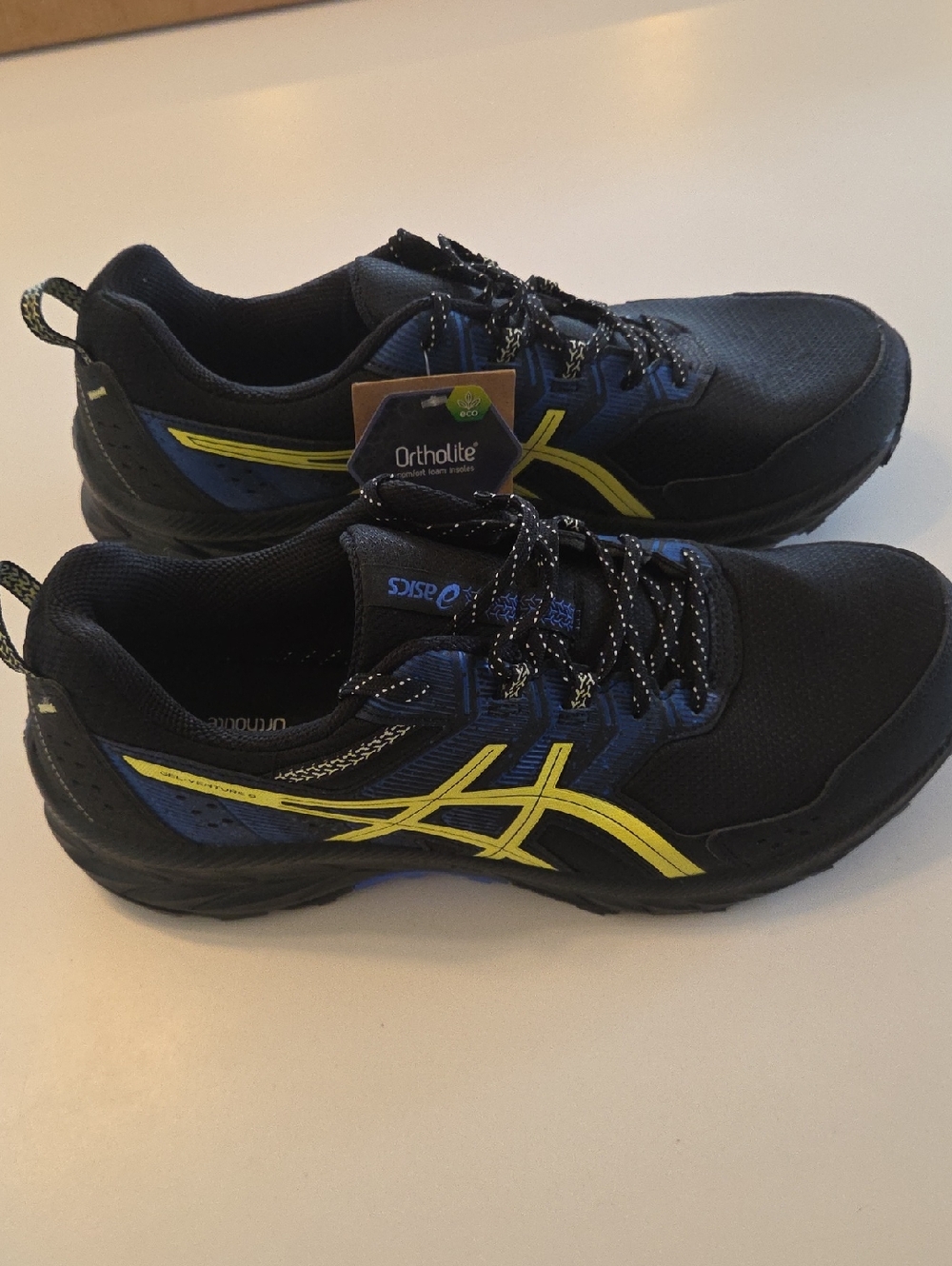 Asics Blue,Black and Yellow Men's Gel Trail Running Shoes. NWT